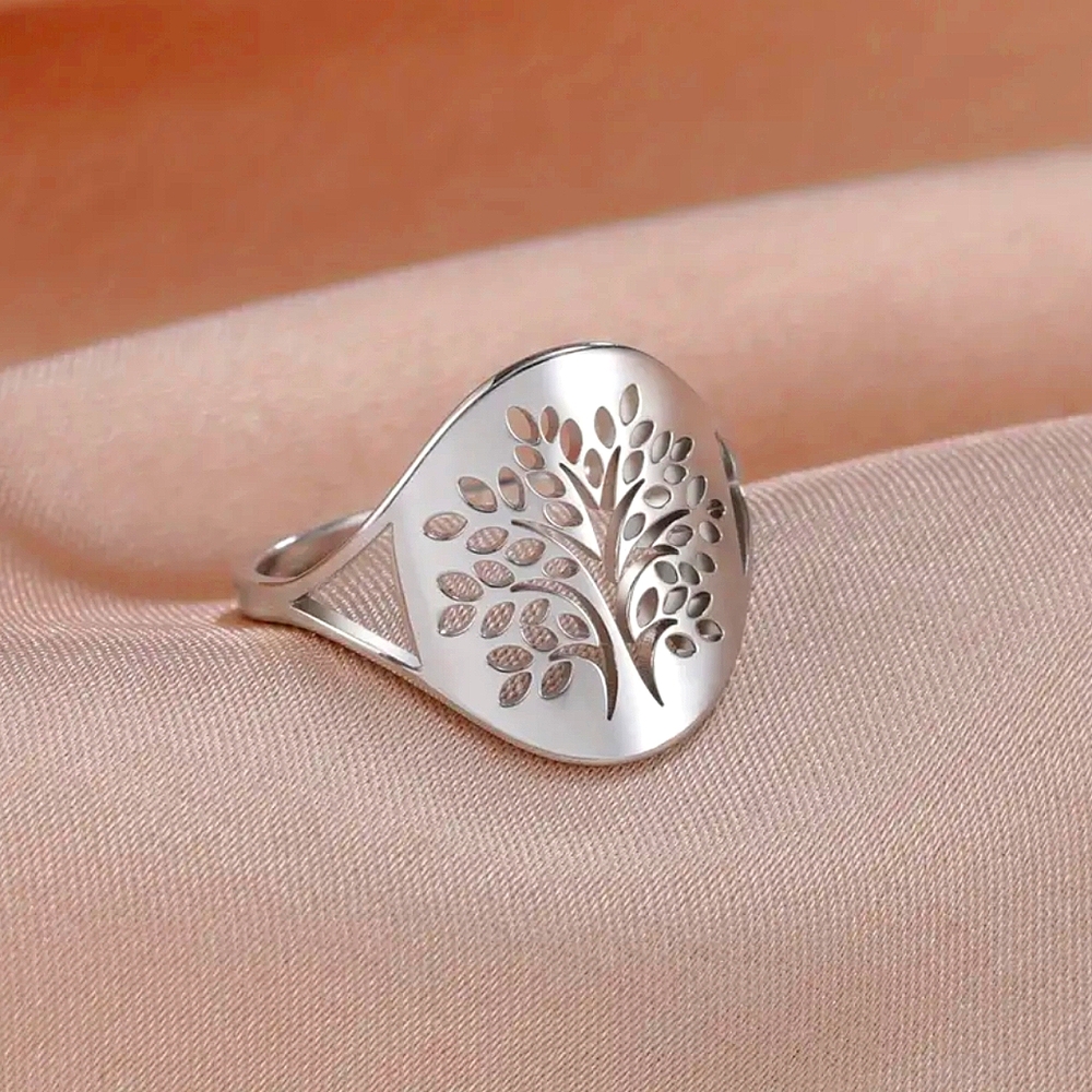 Silver "Tree of Life" Ring